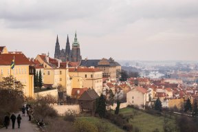 Bajando del Castillo de Praga